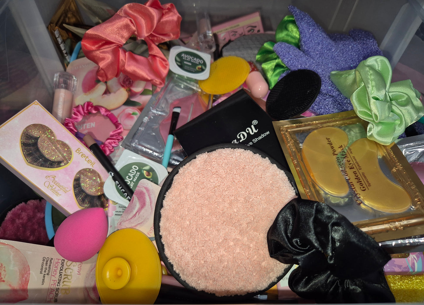 ~Mystery Beauty Scoops~